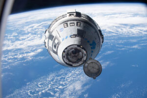 La NASA llevará de nuevo tripulación en la Starliner de Boeing en 2028 tras fallas de 2024