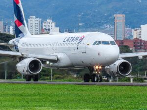 LATAM Colombia eleva a vuelo diario su ruta entre Bogotá y Caracas