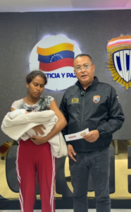 (+VIDEO) CICPC rescata sana y salva a neonata raptada en el Centro Comercial Propatria