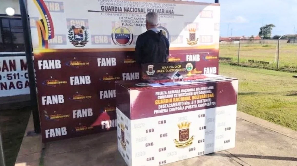 Capturado en Maturín: Pretendía abordar un vuelo a Maiquetía con más de 30 gramos de cocaína y un arma