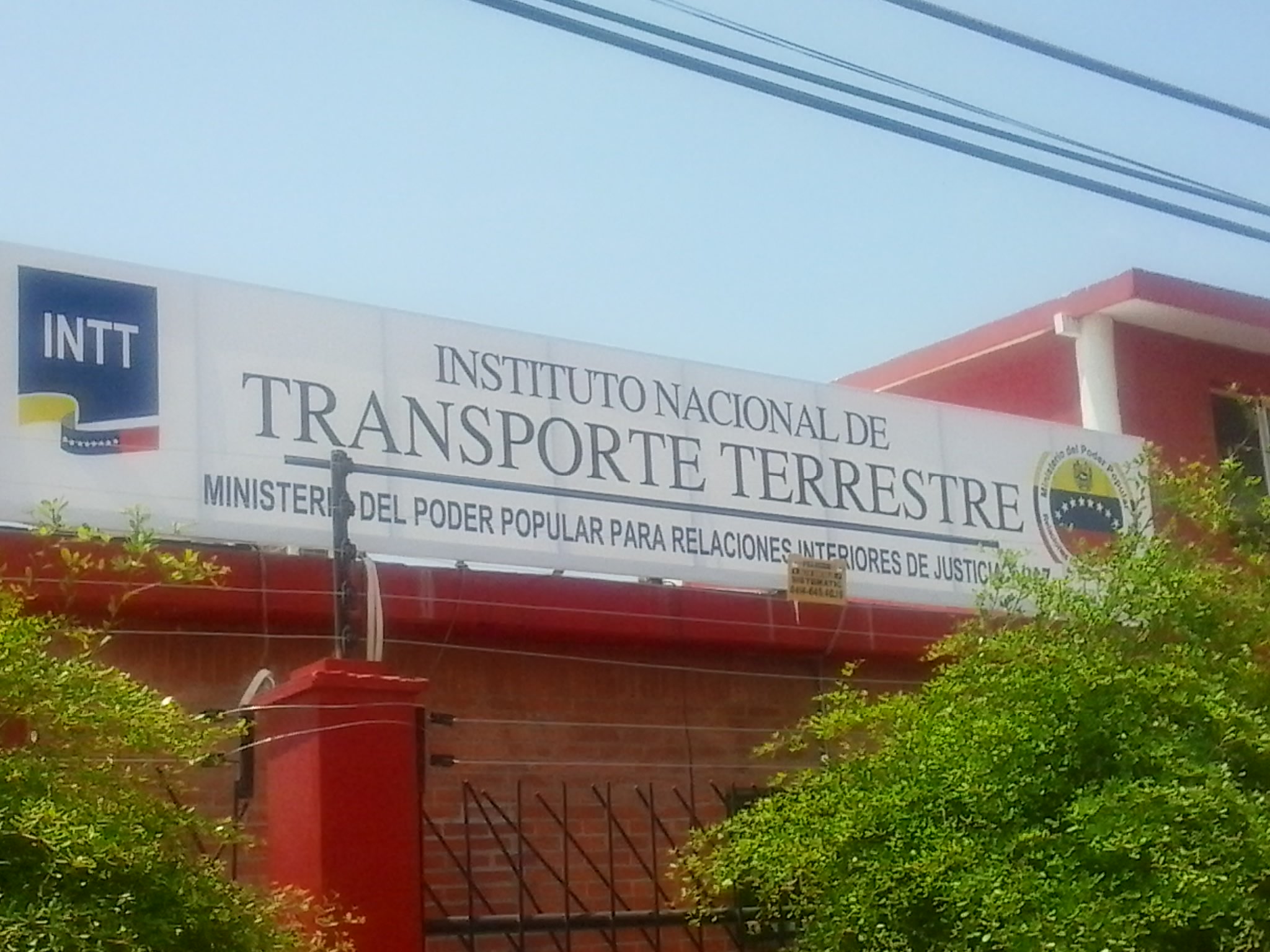 INTT estrenó su portal web y redujo de 700 a 88 sus trámites