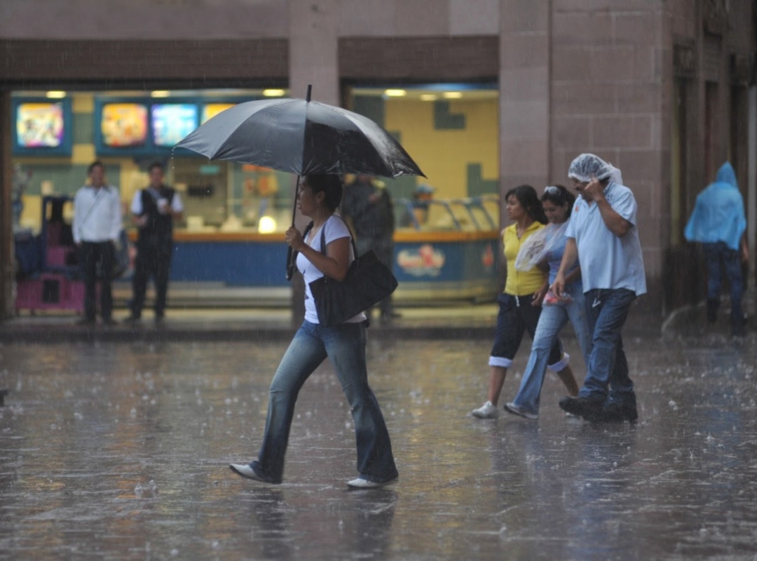 Inameh prevé lluvias y chubascos en gran parte del país por ondas tropicales para este 14Sept