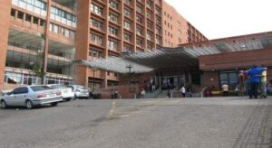 Delincuentes queman a un septuagenario en Puerto Píritu tras negarse a pagar una extorsión
