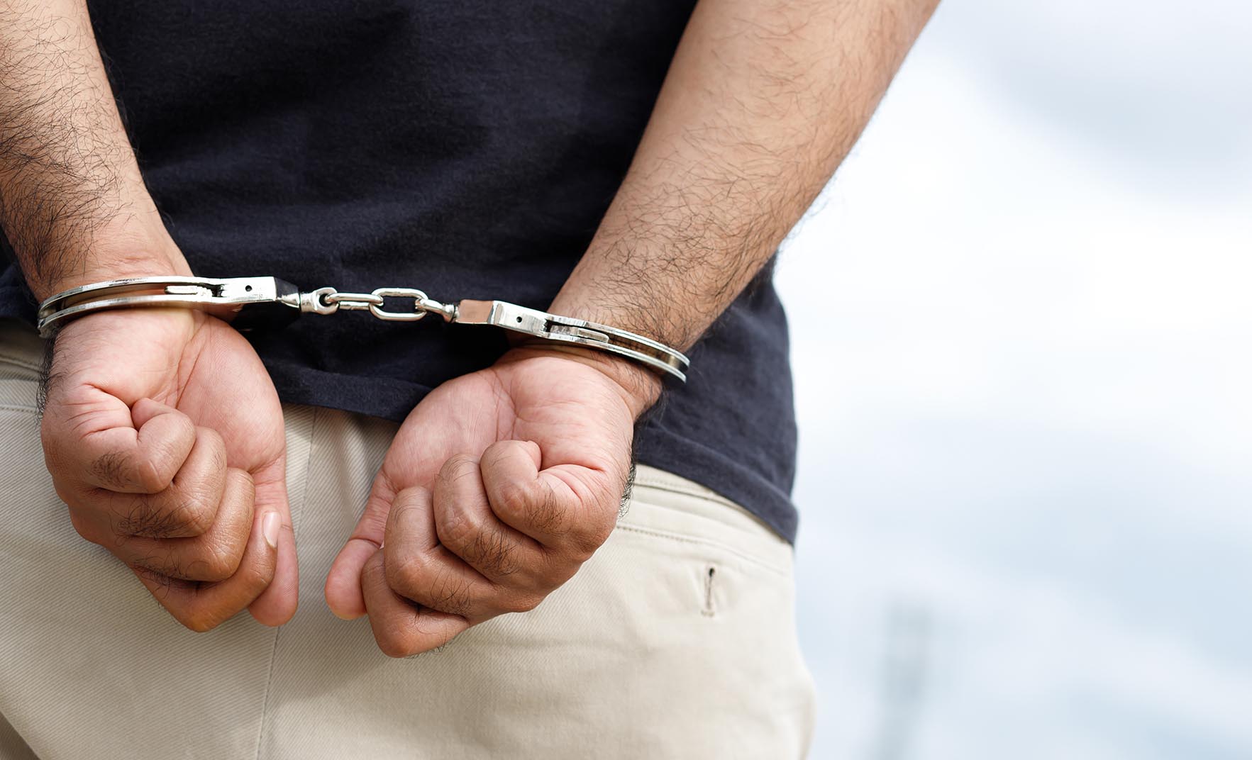 Le debía dinero a una comerciante, la mató a golpes en su casa y terminó detenido