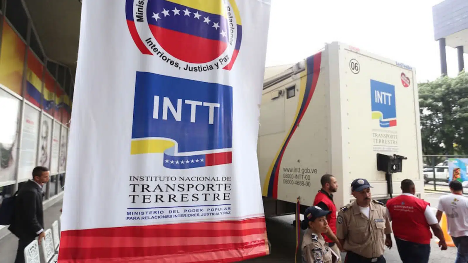 INTT activa operativo especial de trámites vehiculares hasta el 3 de octubre