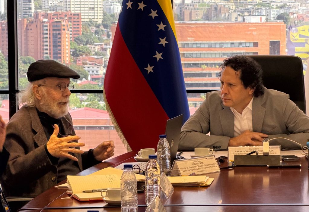 Juramentan Comité Técnico Asesor del Terremoto para guiar la reconstrucción nacional tras sismo del 24J