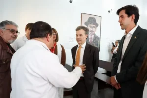Hospital "José María Vargas" recibe dotación de insumos médicos valorada en 750.000 dólares