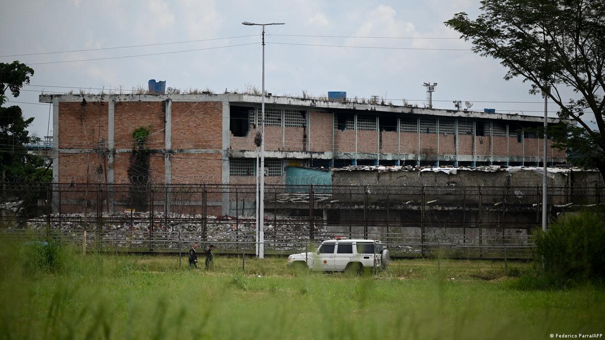 Denuncian cobros de hasta $100 a privados de libertad para reparaciones en centros penitenciarios