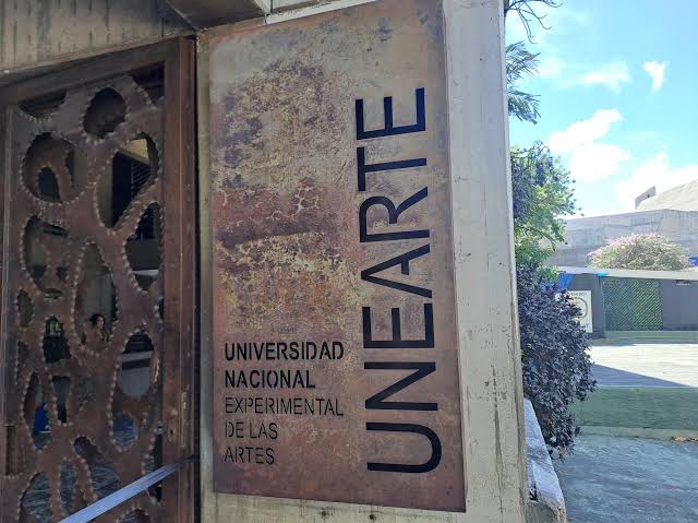 Estudiantes de Unearte exigen soluciones ante el deterioro de sedes y trabas académicas