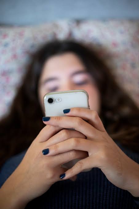 Advierten sobre uso de IA en adolescentes venezolanos como apoyo psicológico