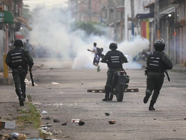 ONG reportó que 118 menores de edad fueron acusados en Venezuela por delitos de odio entre 2024 y 2025